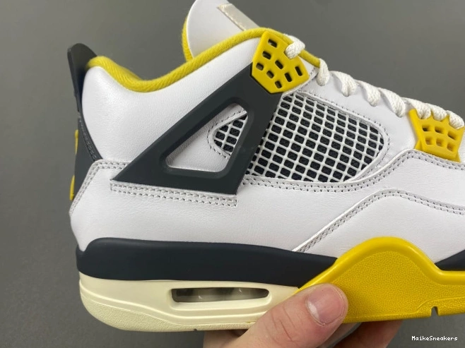 MaikeSneakers WNNS Jordan Vivid Air Sulfur 4 AQ9129-101 0715